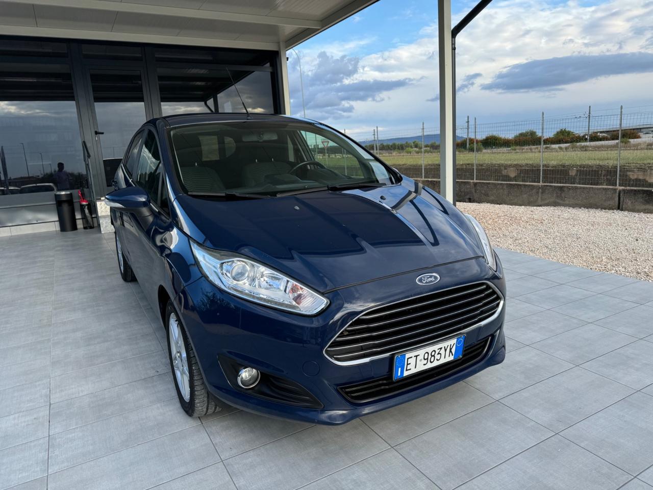 Ford Fiesta 1.5 TDCi 75CV 5 porte Titanium