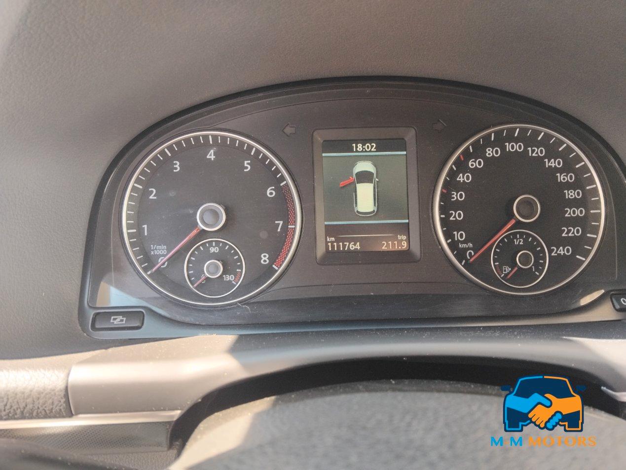 Volkswagen Touran 1.4 tsi Highline 140cv dsg 7 posti unico proprietario