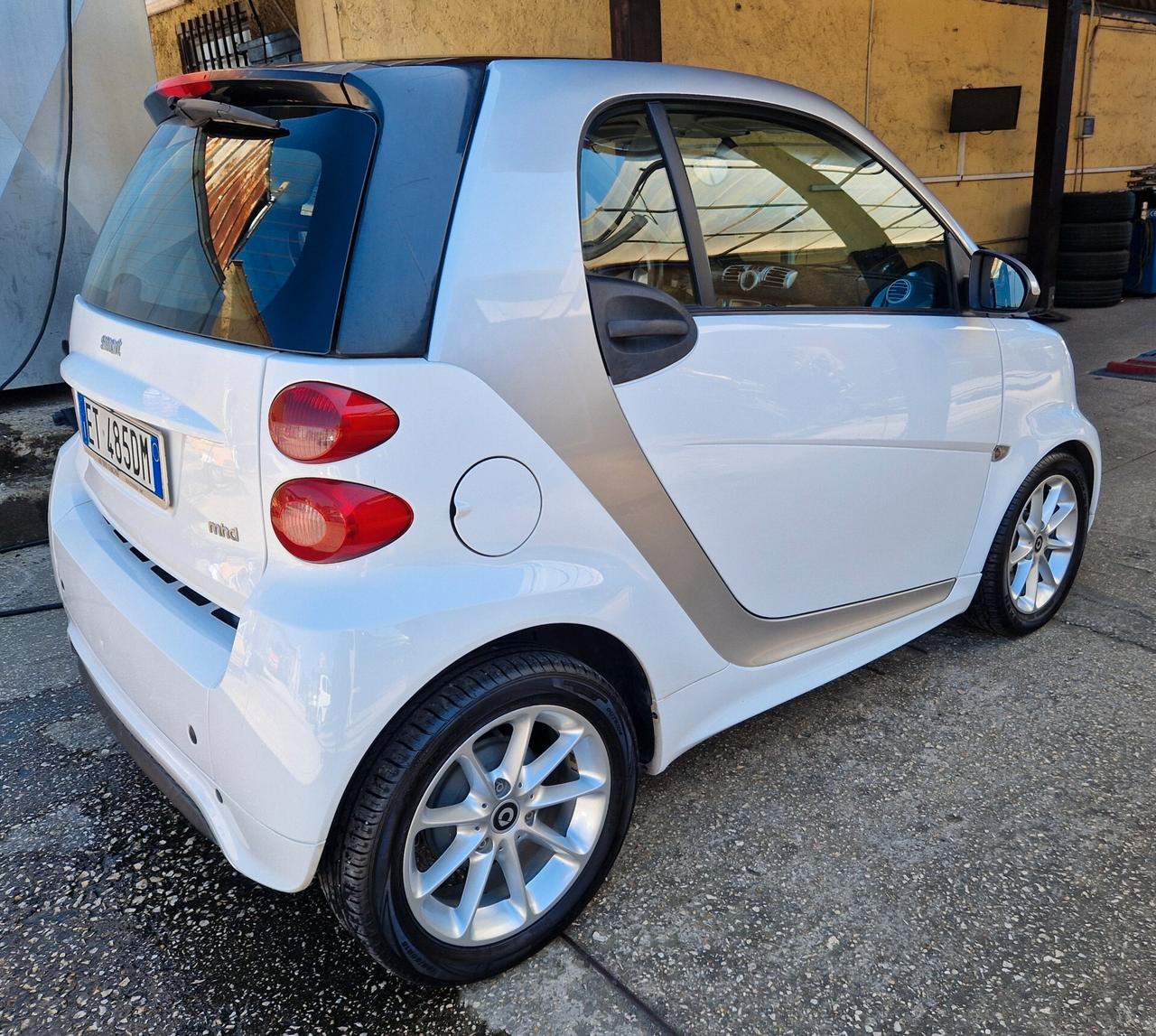 Smart ForTwo 1000 52 kW coupé passion