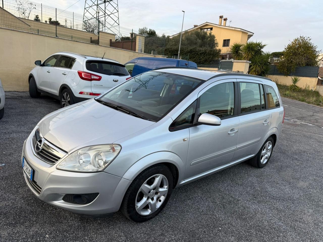 Opel Zafira 1.6 16V VVT Club