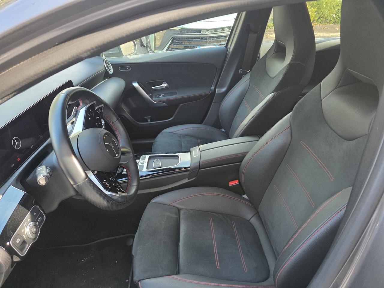 Mercedes-benz A 180 d Automatic AMG Line Premium Plus