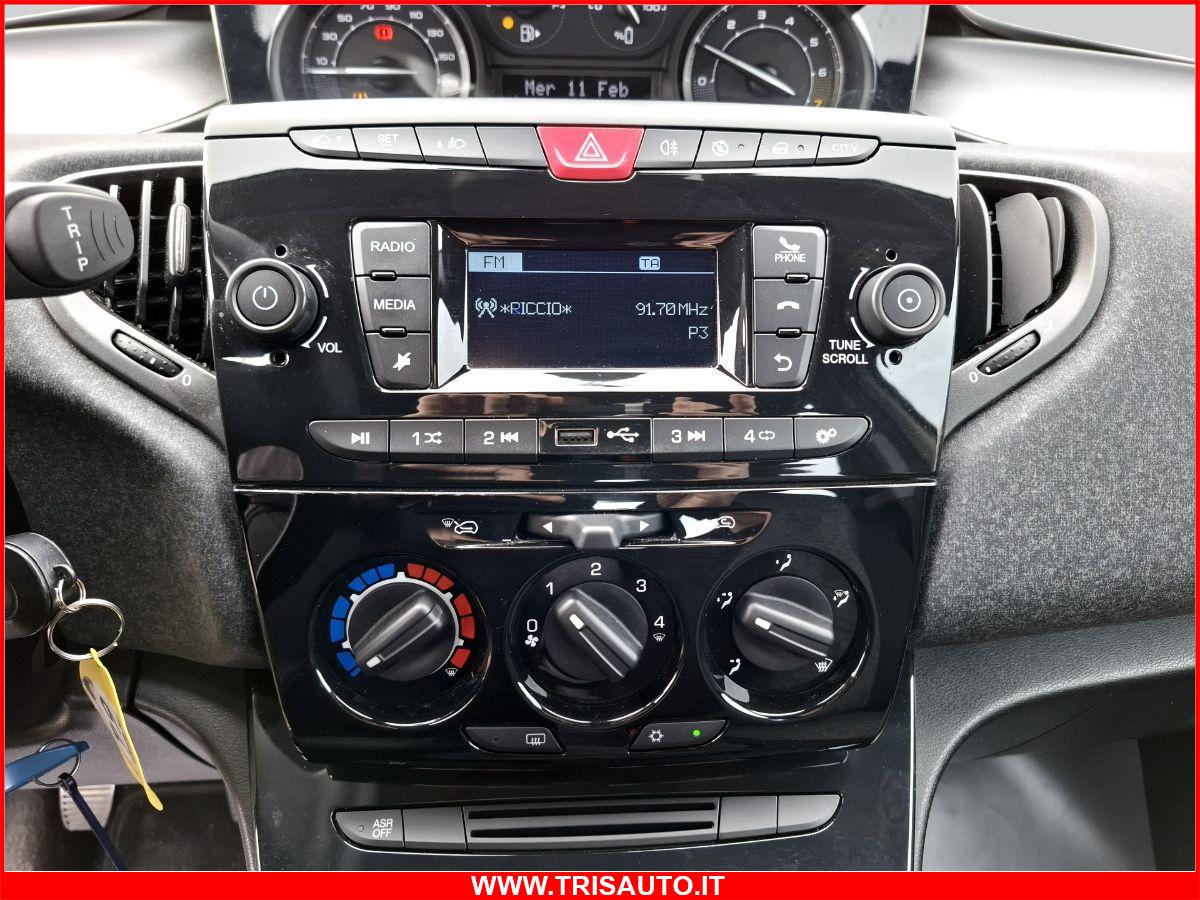 LANCIA Ypsilon 1.0 Hybrid Silver NEOPATENTATI