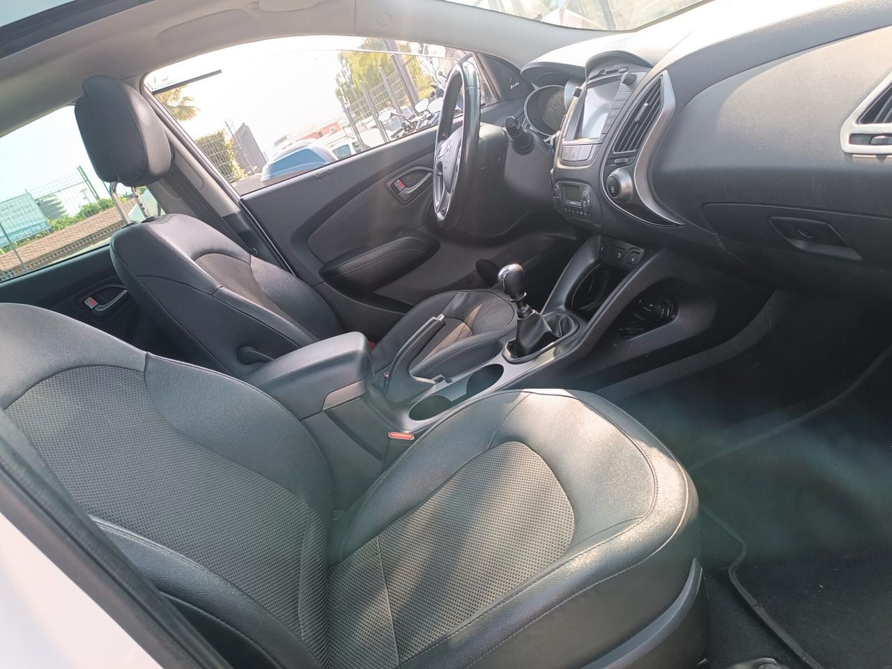 Hyundai iX35 1.7 CRDi FULL Optional