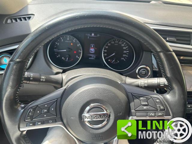 NISSAN Qashqai 1.2 DIG-T N-Connecta