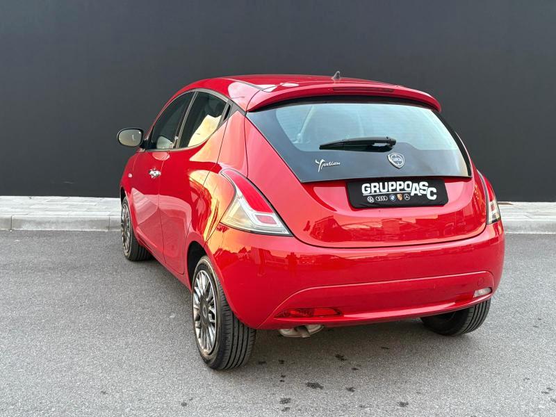 Lancia Ypsilon 5 Porte 1.2 BENZ/GPL Gold 69cv OK NEOPATENTATI