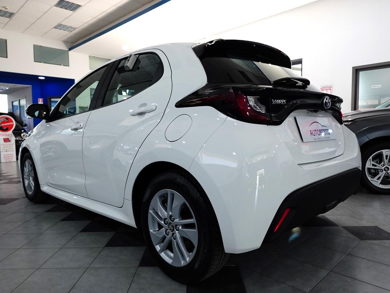 Toyota Yaris 1.5 E-CVT HYBRID 116 CV BUSINESS