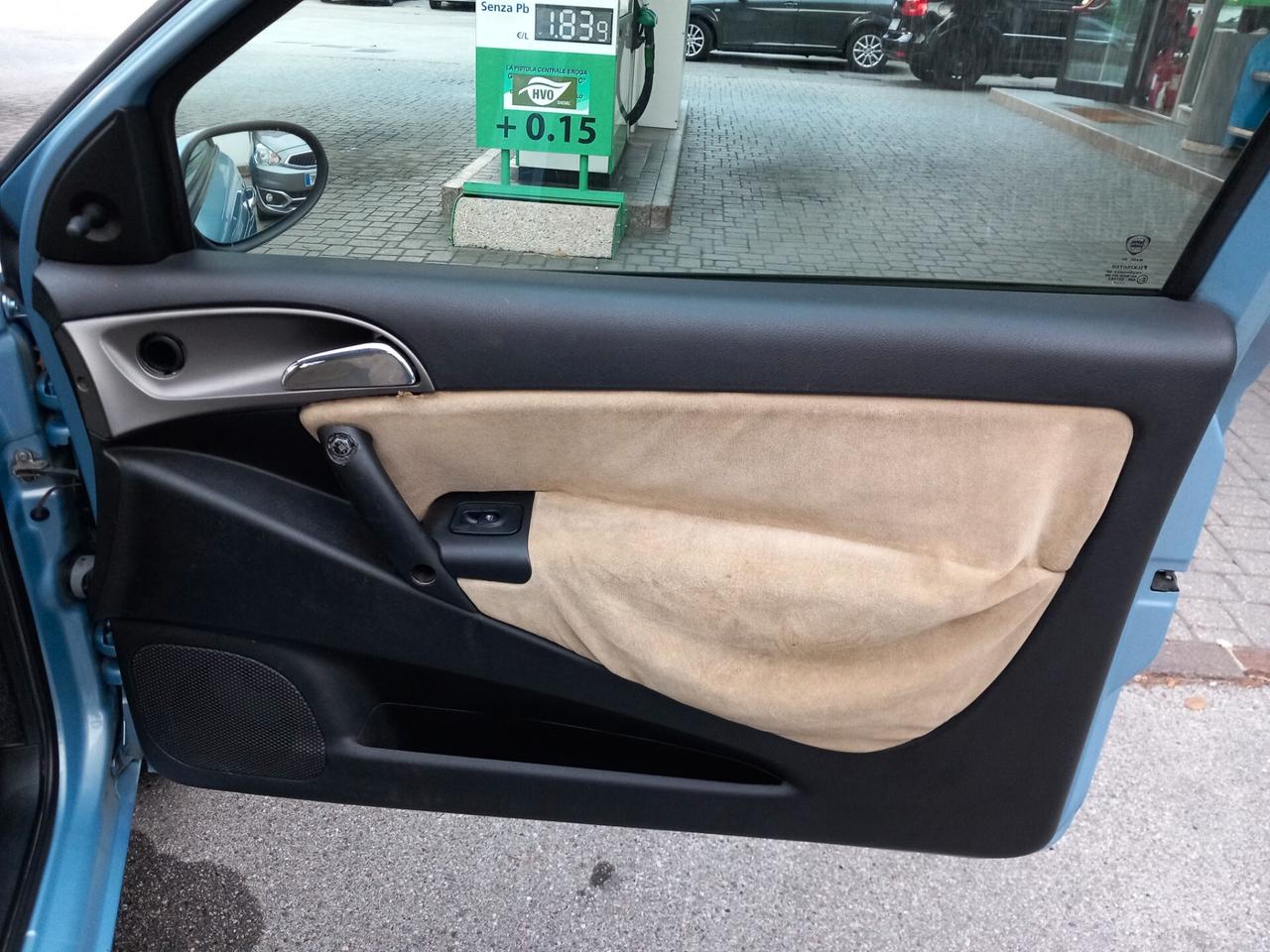 Lancia Ypsilon 1.2 Argento