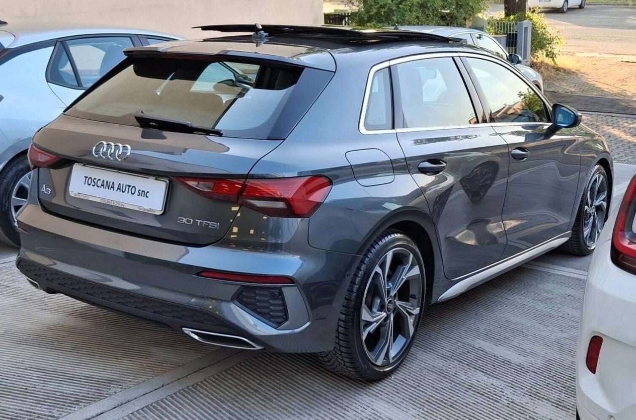 Audi A3 30 TFSI S line edition tetto panoramico full