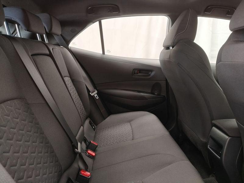 Toyota Corolla 1.8 Hybrid Business