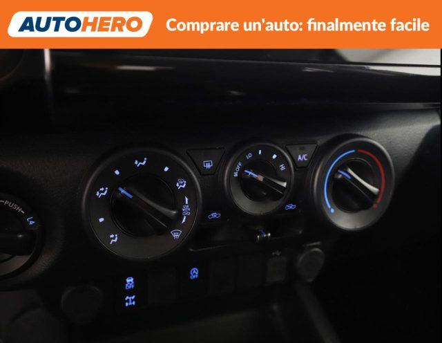 TOYOTA Hilux 2.4 D-4D 4WD 4 porte Double Cab Lounge