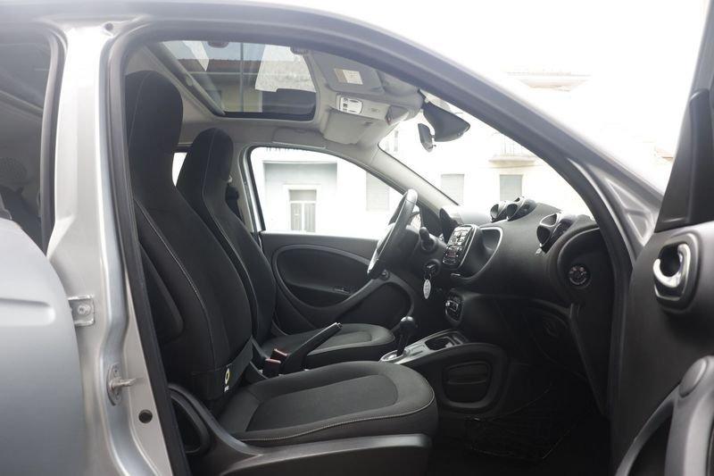 smart forfour smart forfour 70 1.0 twinamic Passion TETTO PANORAMICO Unicoproprietario