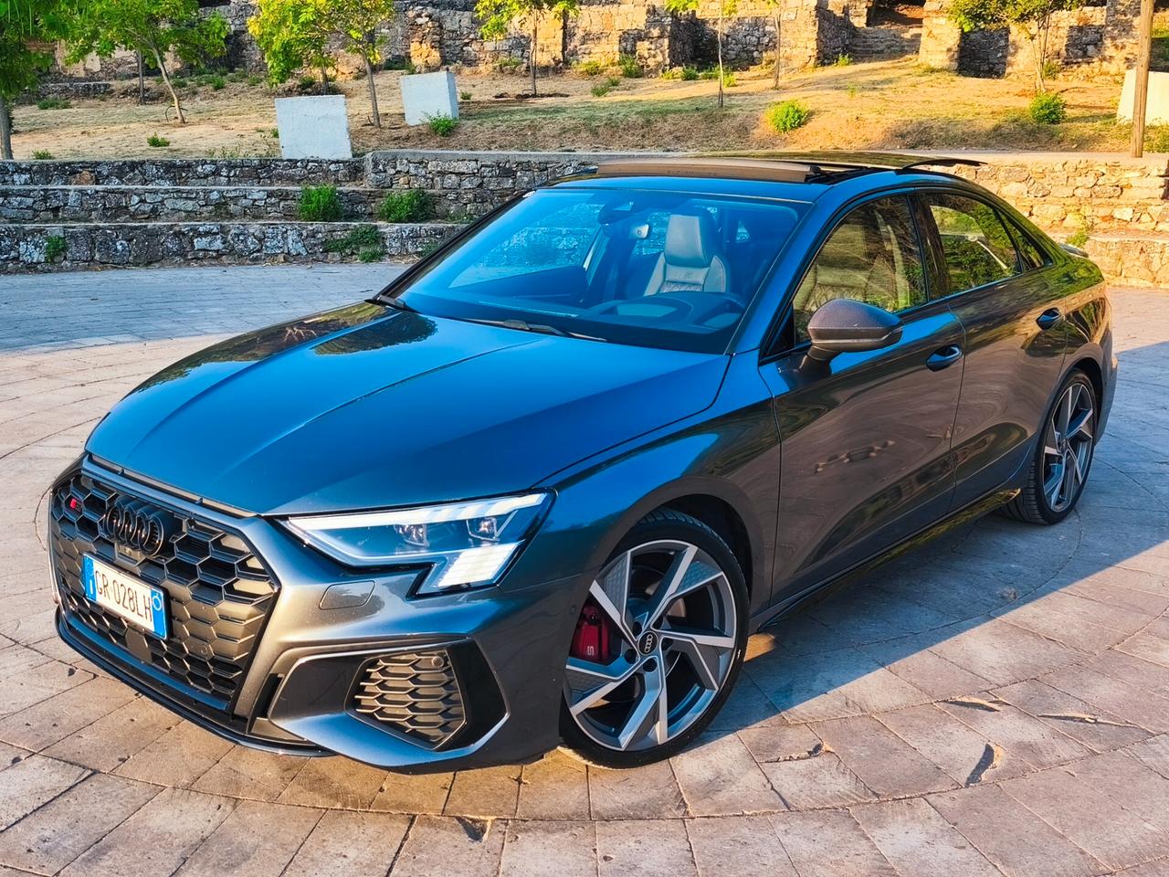 Audi A3 S3 Sedan TFSI 310 CV quattro S tronic sport attitude