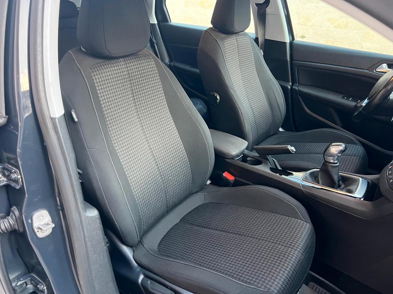 PEUGEOT 308 1.6 ALLURE 100CV NAVI CRUISE OK NEOPATENTATO ANNO 2018
