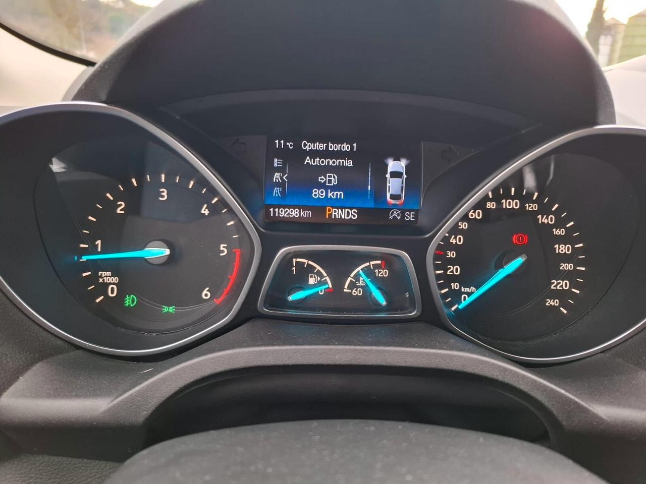 Ford Kuga 2.0 TDCI 150 CV S&S 4WD Powershift Titanium