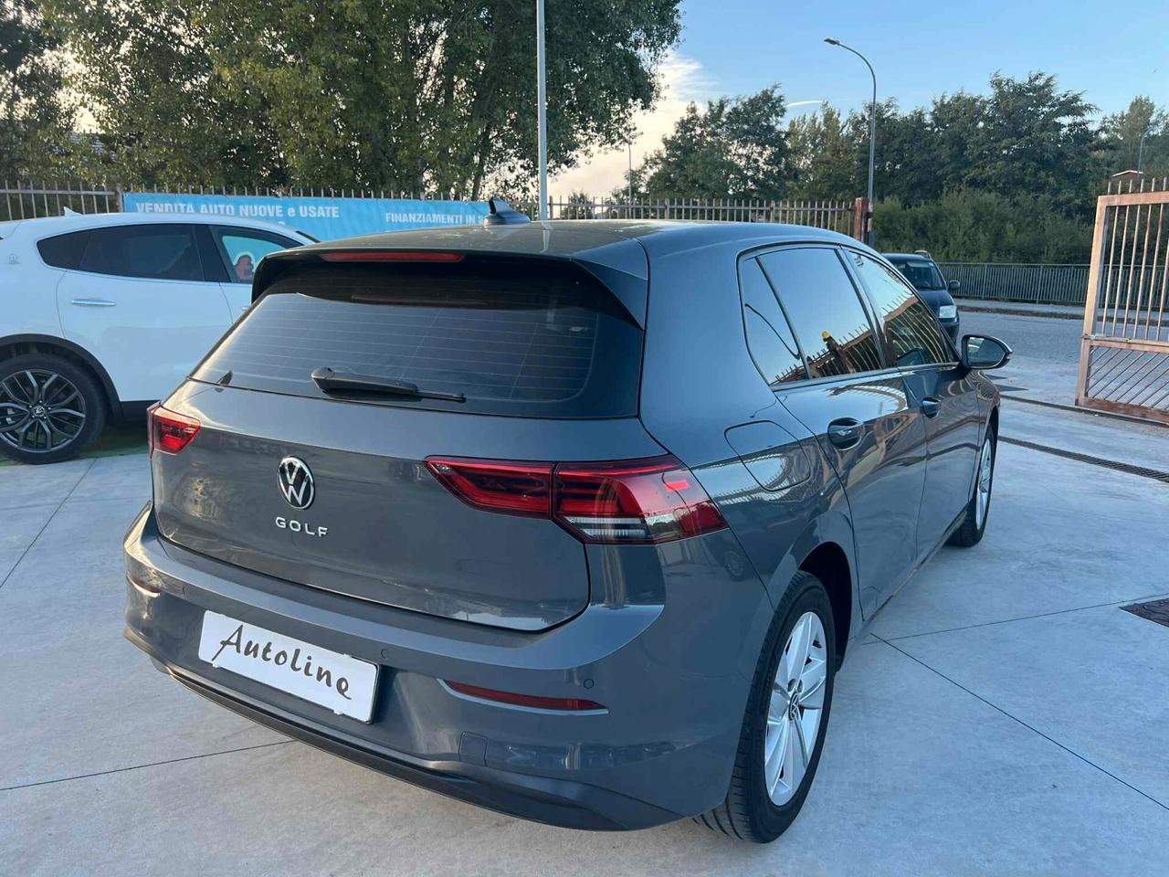 Volkswagen Golf 2.0 TDI DSG 116CV