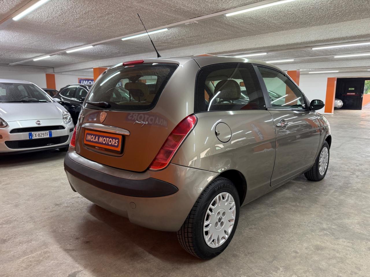 Lancia Ypsilon 1.3 Multijet 16V Argento