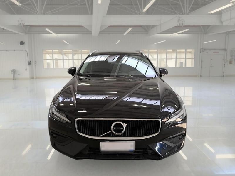 VOLVO V60 B4 D autom. Momentum Business Pro WAGON