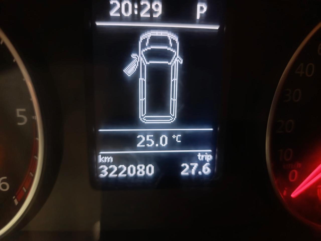 Volkswagen Caravelle DEL 2019 - DSG 4 x 4 GANCIO TRAINO