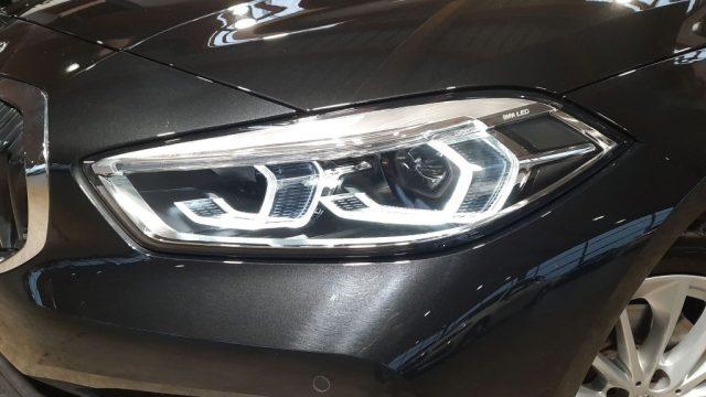 BMW 116 i 5p. Business Advantage Aut.