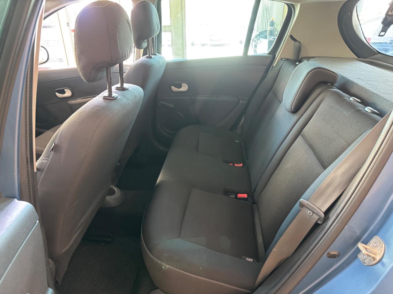 Renault Clio 1.2 16V 5 porte Live!