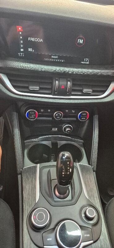 Alfa Romeo Stelvio 2.2 Turbodiesel 190 CV AT8 RWD Super