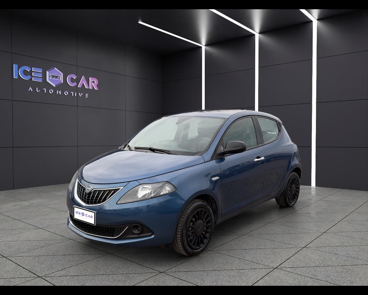 LANCIA Ypsilon 3ª serie - Ypsilon 1.0 FireFly 5 porte S&S Hybrid Silver