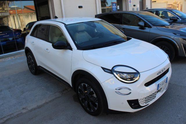 FIAT 600 Hybrid 100 CV DCT MHEV La Prima