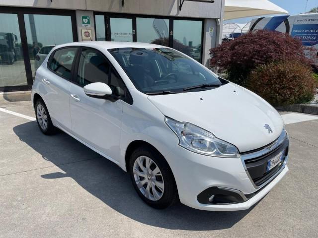 Peugeot 208 VAN 2P HDI 100