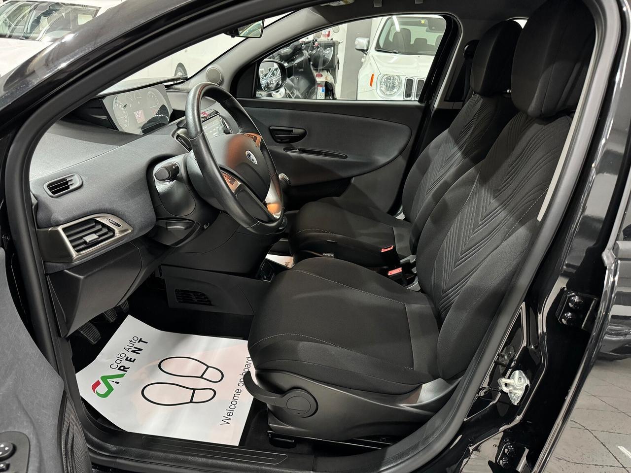 Ypsilon 1.0Hybrid Gold CAR PLAY SUPER BELLA!!!