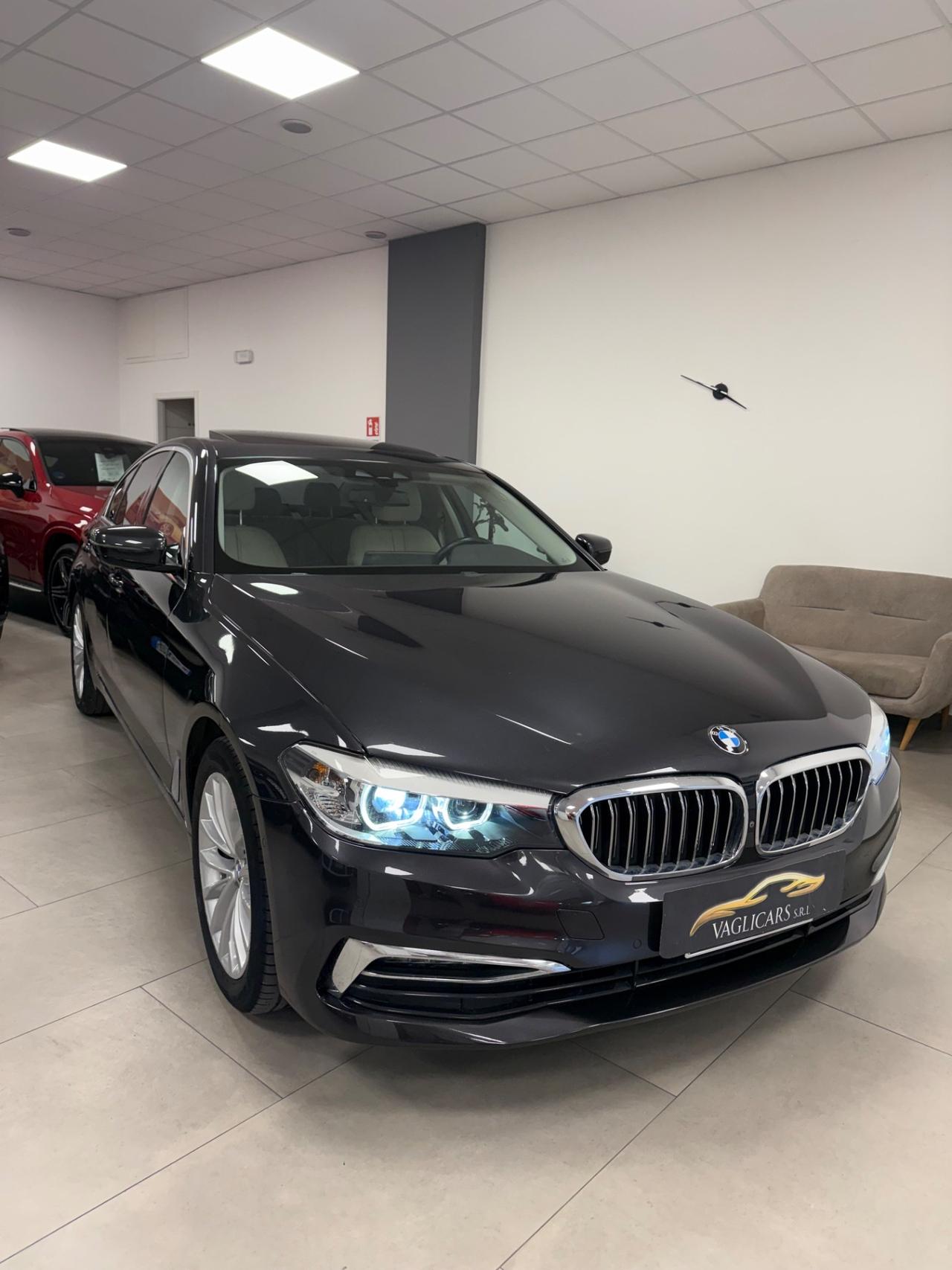 Bmw 520 520d xDrive Luxury
