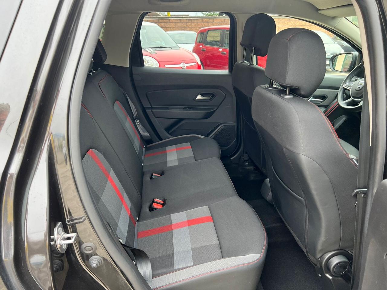 Dacia Duster 1.6 SCe GPL 4x2 Techroad