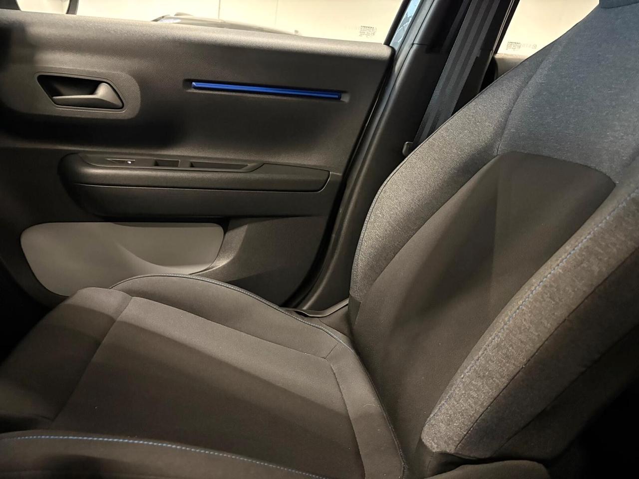 Citroen C3 YOU PureTech 100 6mt SPOTICAR