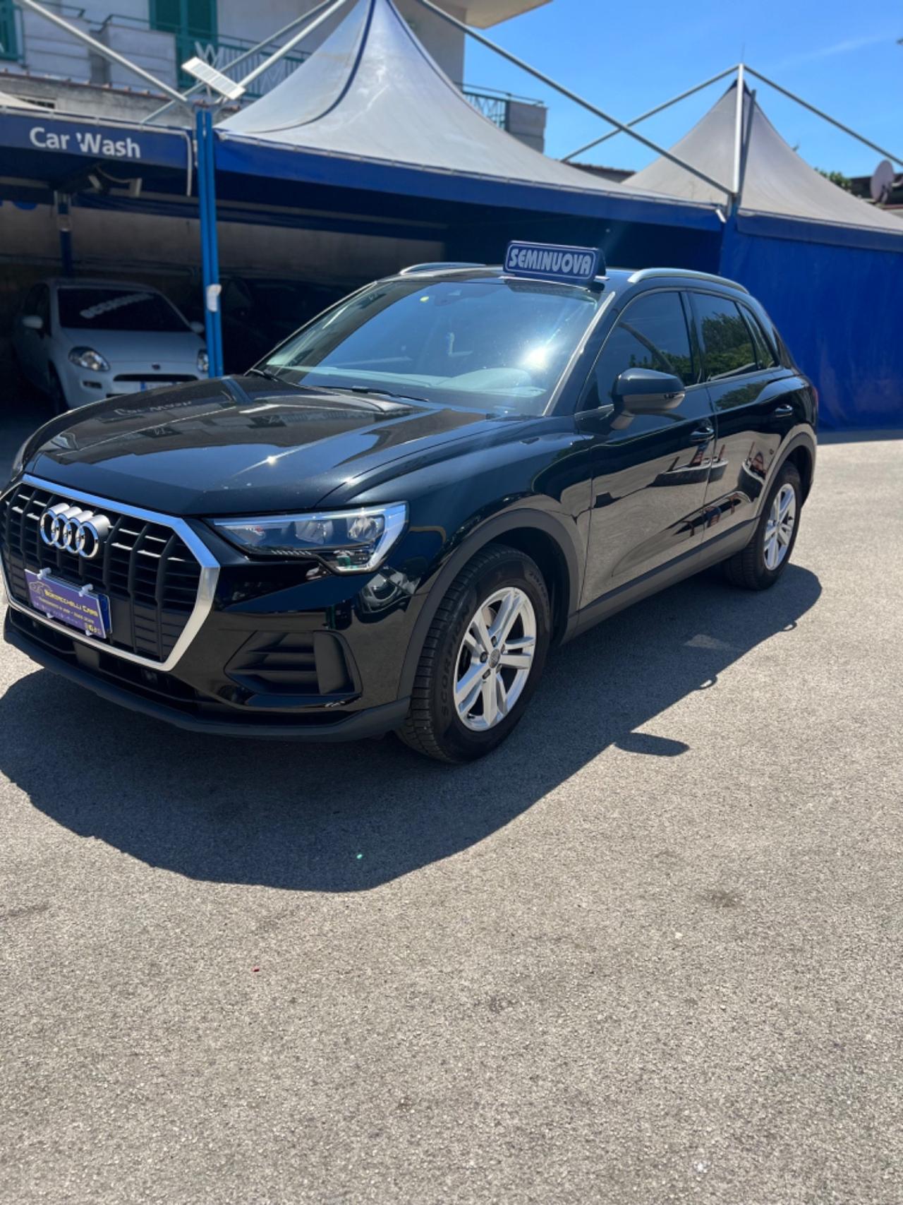 Audi Q3 35 TDI S tronic Business Advanced