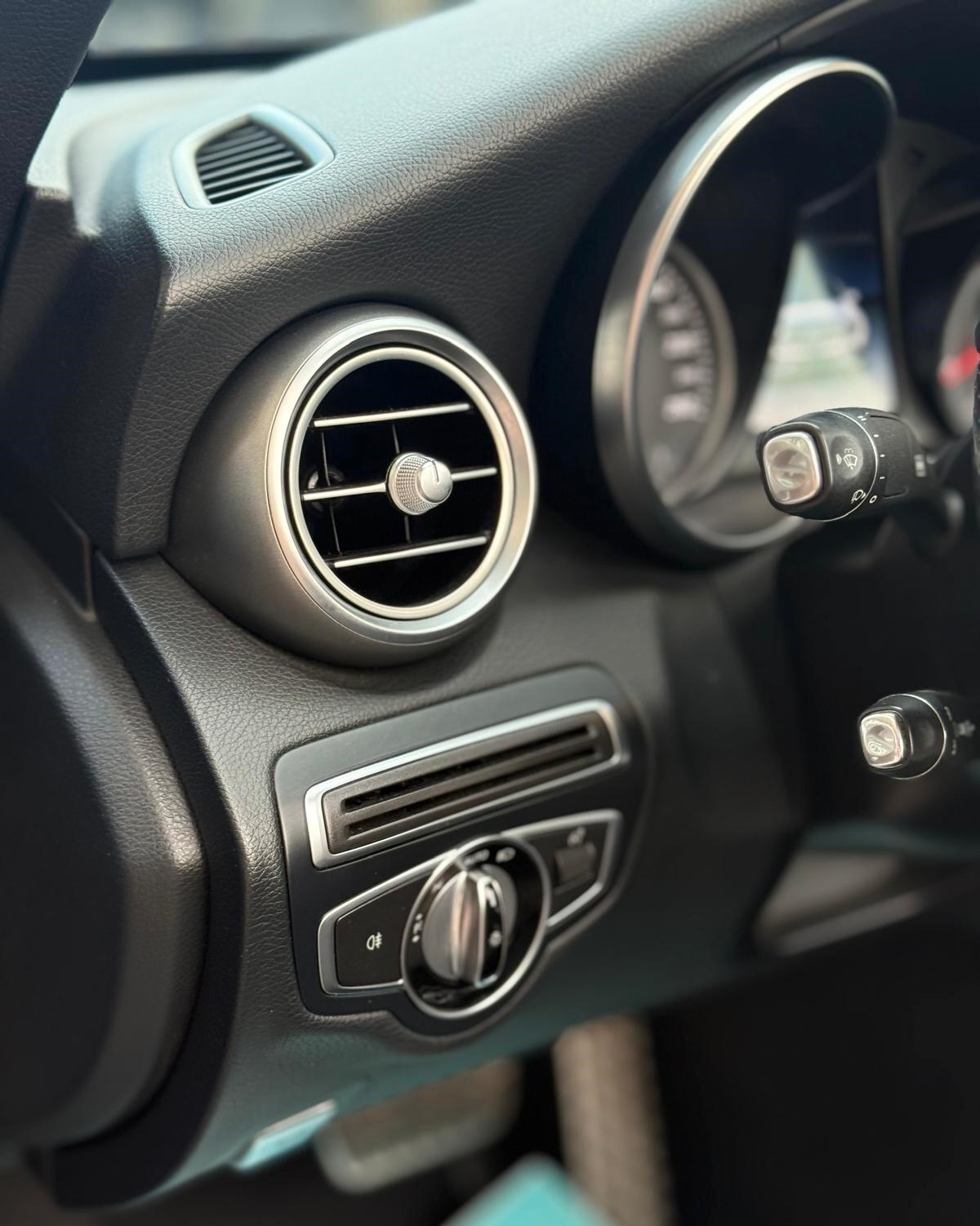 Mercedes-benz C 220 d Cabrio AMG Premium