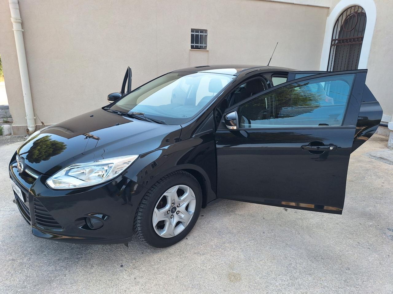 Ford Focus 1.6 TDCi 115 CV BERLINA 2013
