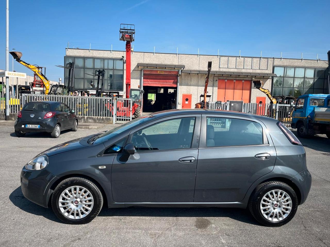 Fiat Punto 1.3 MJT II S&S 85 CV 5 porte ECO Street