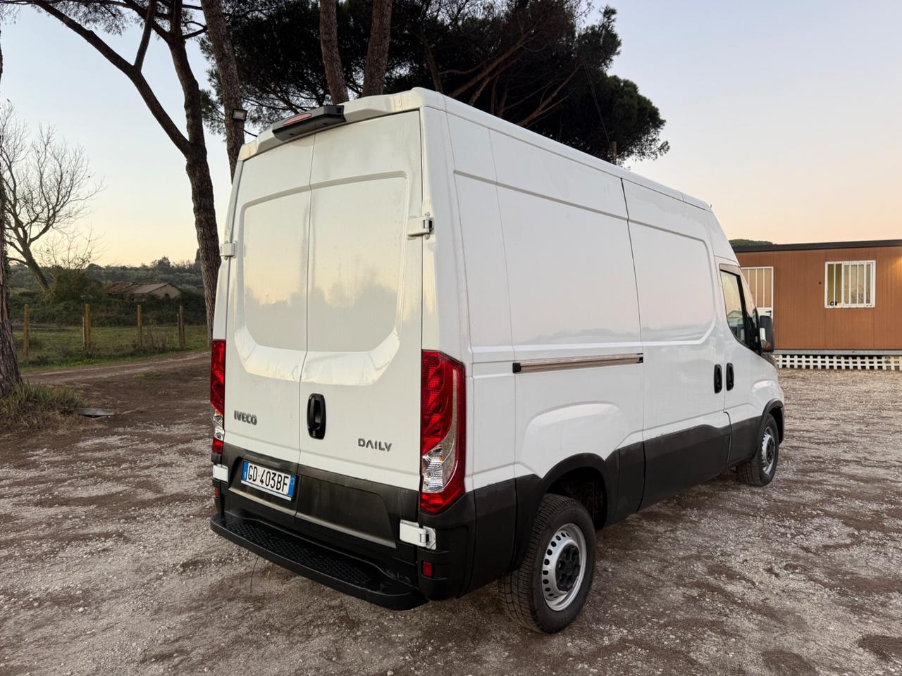 Iveco Daily 33S12V 2.3 Furgone OTTIMO STATO
