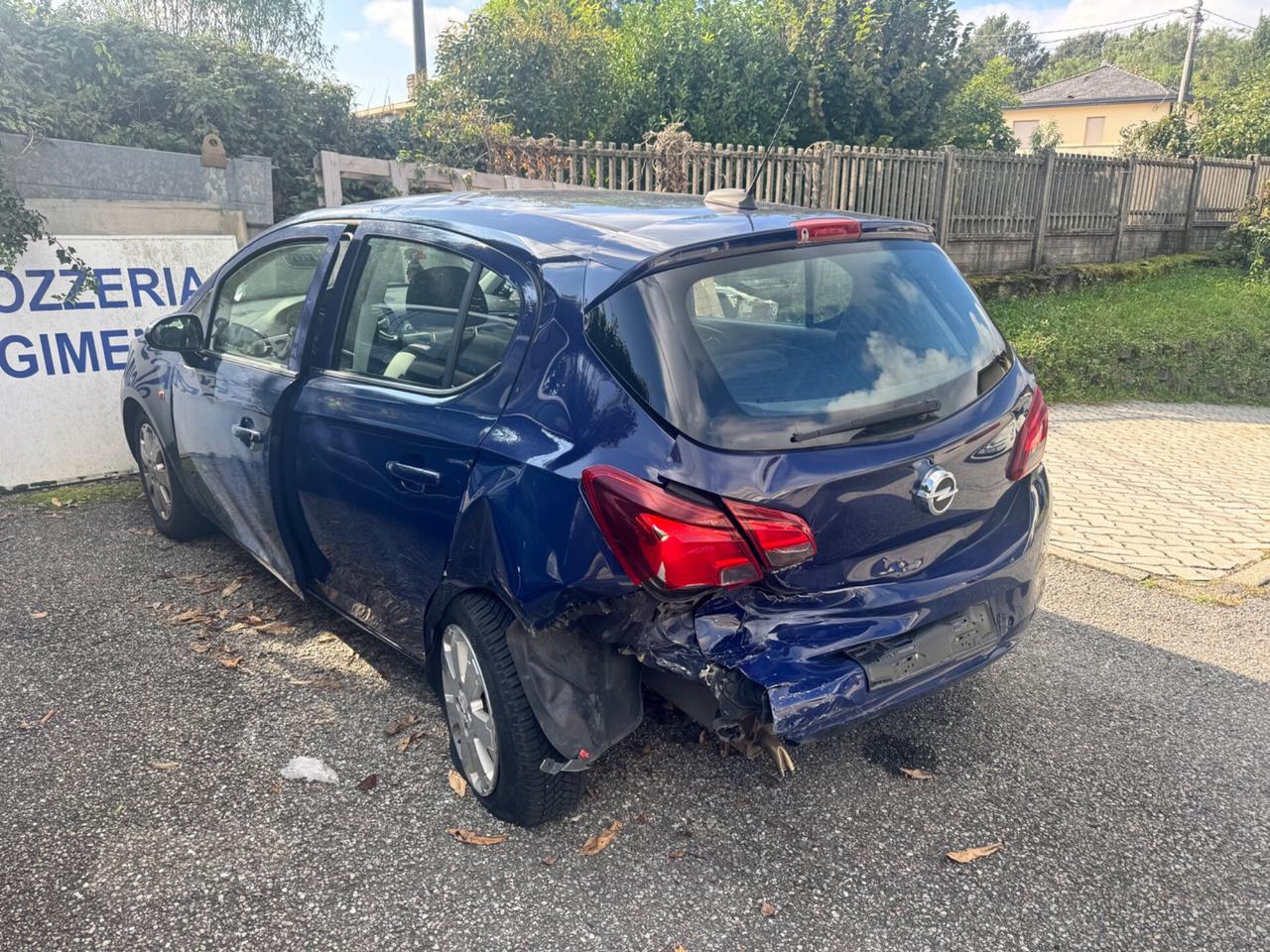 Opel Corsa INCIDENTATA