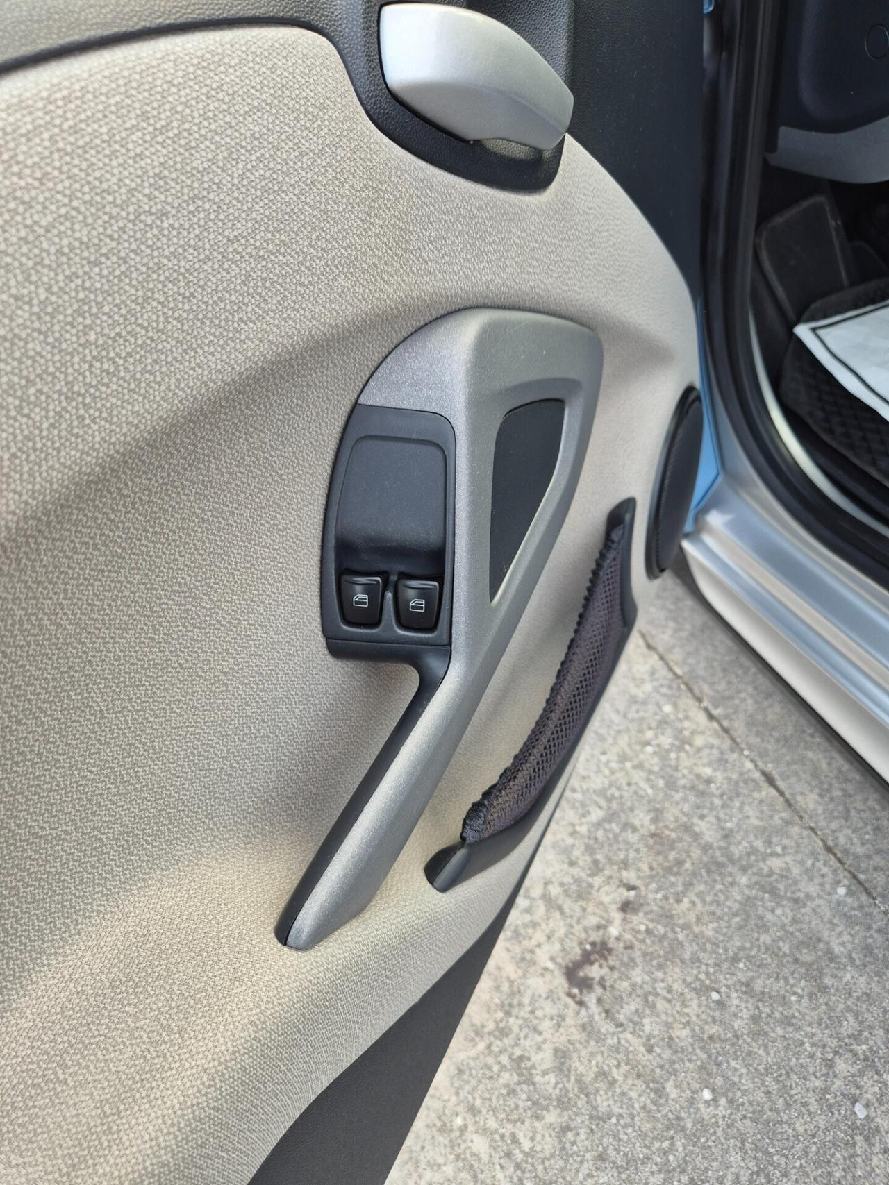 Smart ForTwo 800 40 kW coupé pulse cdi