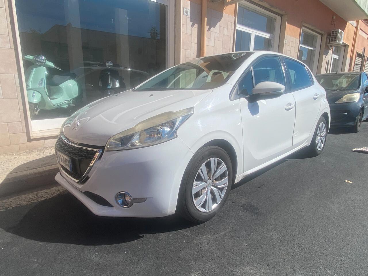 Peugeot 208 1.4 HDi 68 CV 5 porte Active