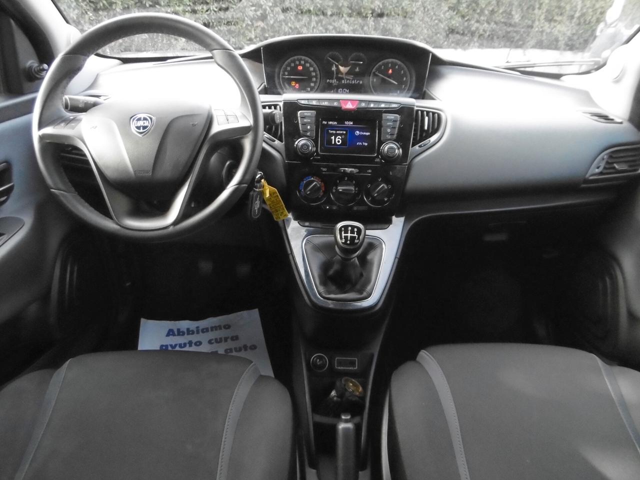 Lancia Ypsilon 1.2 69 CV 5 porte GPL Ecochic Gold