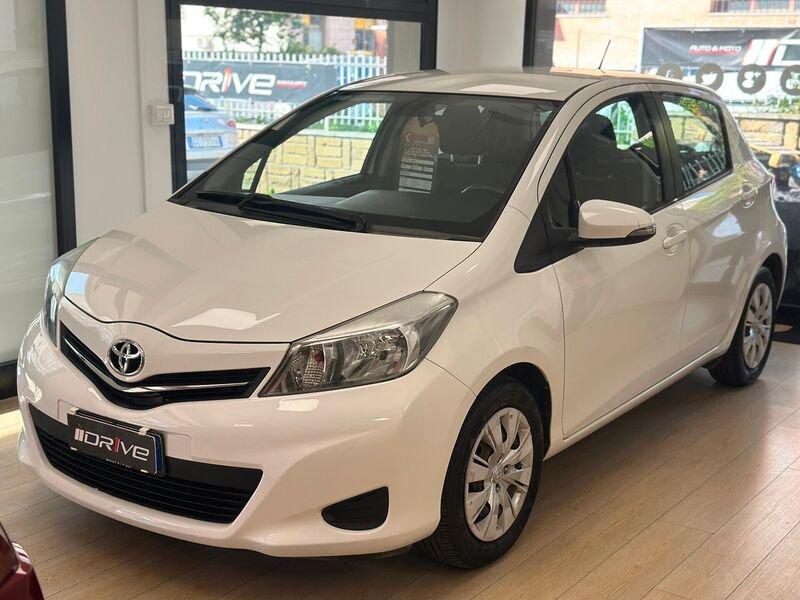 Toyota Yaris Yaris 1.0 5 porte Active