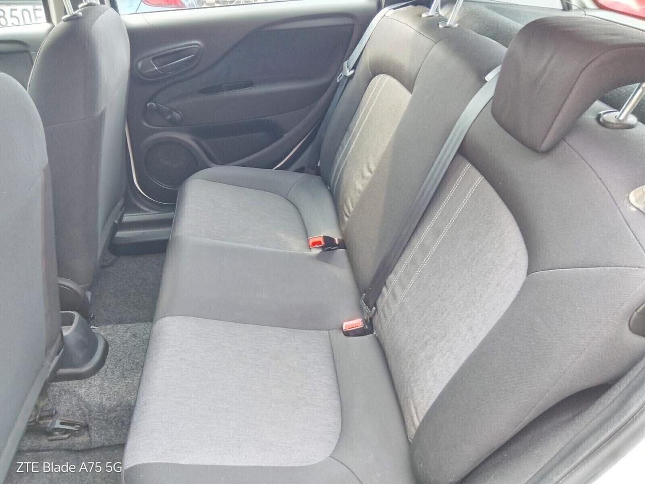 Fiat Punto 1.3 Diesel Neopatentati