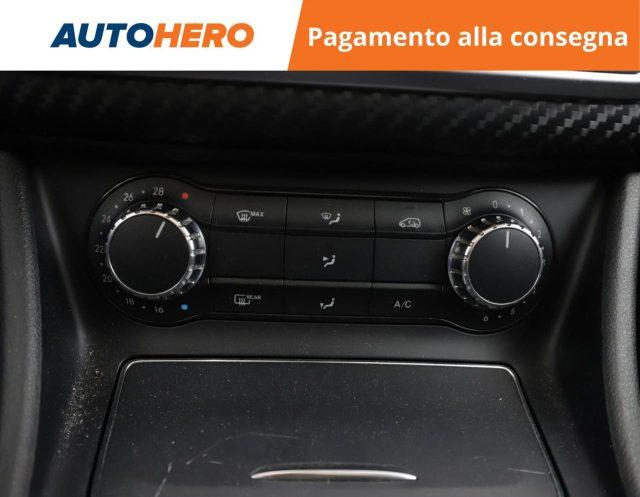 MERCEDES-BENZ A 180 d Automatic Premium
