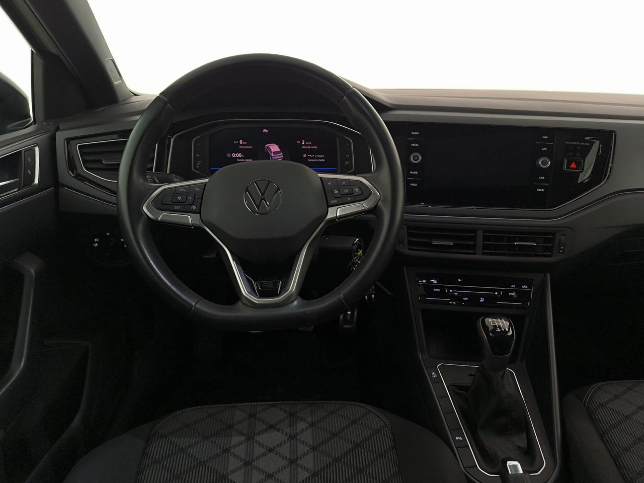 Volkswagen Taigo 1.0 tsi r-line 110cv