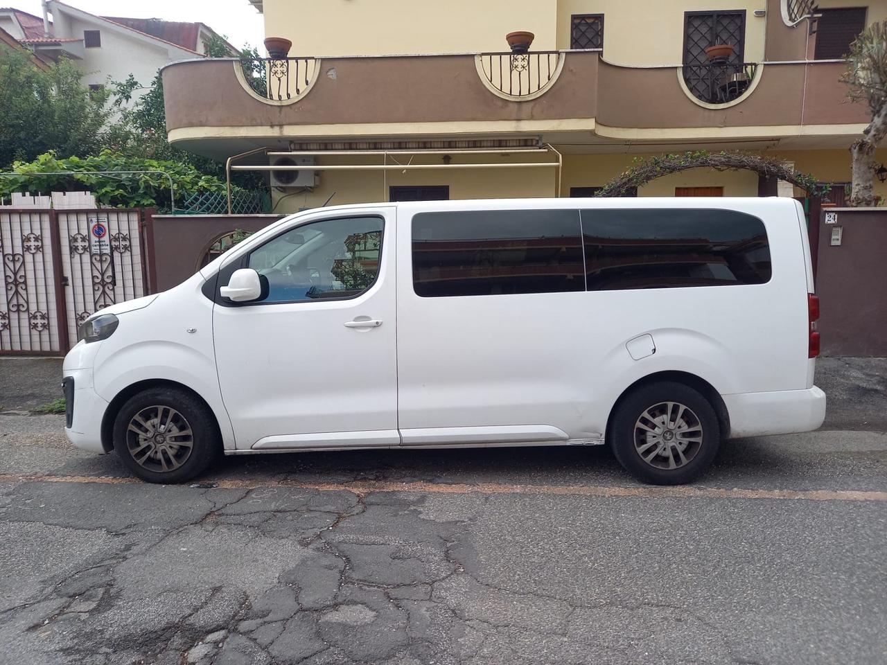 Peugeot Traveller 9 posti 2.0 Hdi 150cv LONG