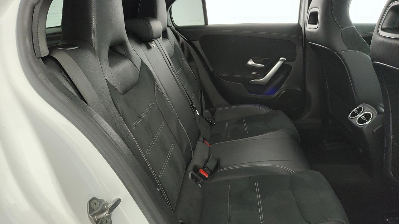 Mercedes-Benz A 180 d Premium Night edition Plus auto