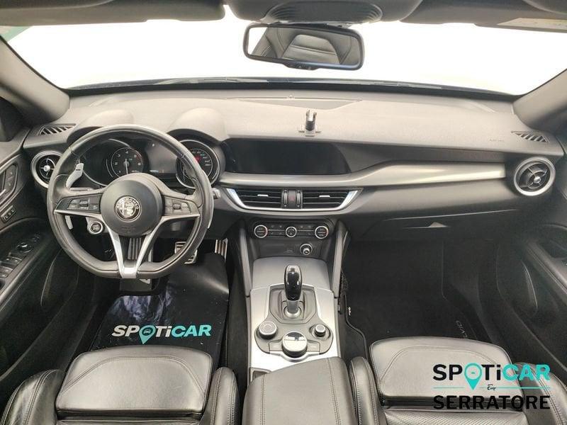 Alfa Romeo Stelvio 2017 2.2 t Executive Q4 210cv auto
