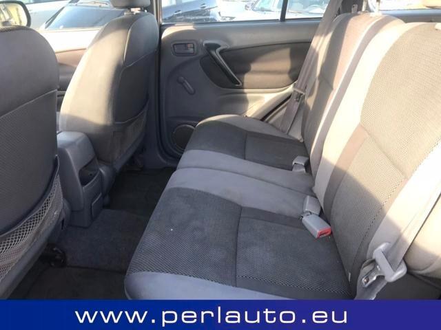 Toyota RAV 4 RAV4 2.0 Tdi D-4D cat 5 porte Sol