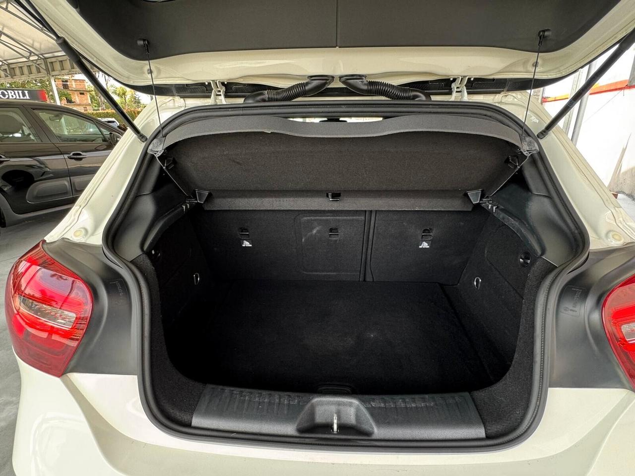 Mercedes-benz A 200 d Sport